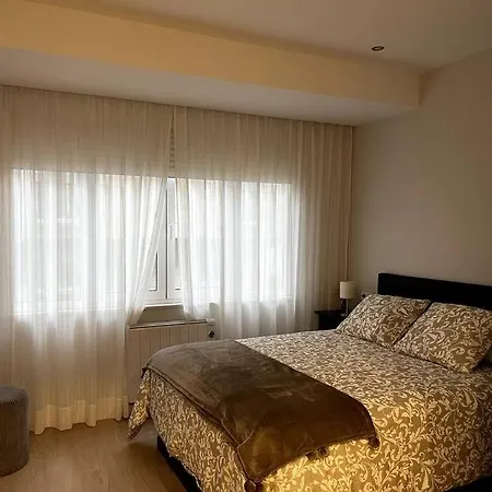 Piso En El Centro De Recien Reformado. Апартаменты *