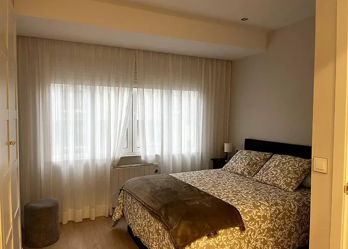 Piso En El Centro De Recien Reformado. Апартаменты *